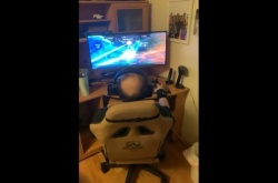 玩家发现祖父母同时玩上古卷轴5天际 网友 快上联机MOD