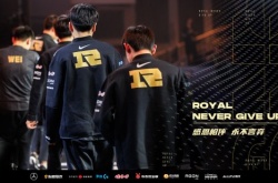 英雄联盟S12淘汰赛RNG 0：3不敌T1 结束世界赛征程